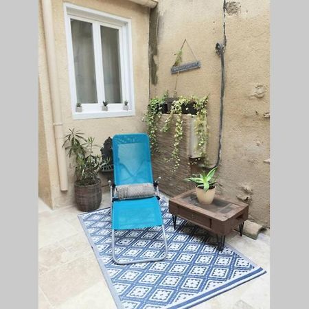 Maison De Village Avec Cour Aux Portes D'Avignon Entraigues-sur-la-Sorgue Kültér fotó